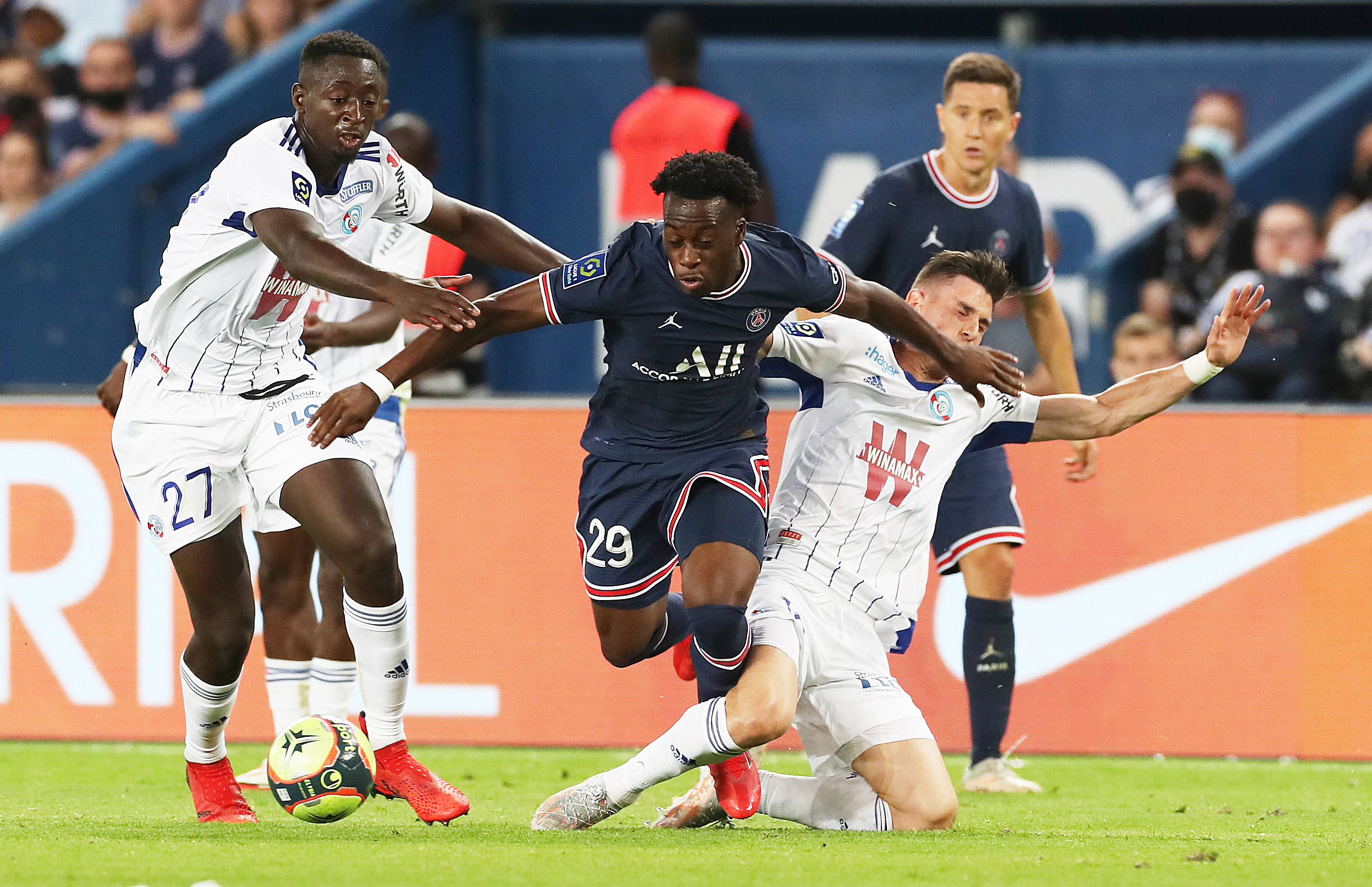 详细阅读:od体育地址-斯特拉斯堡客场战胜斯特拉斯堡,积分超前(斯特拉斯堡国际赛) od体育地址-斯特拉斯堡客场战胜斯特拉斯堡,积分超前(斯特拉斯堡国际赛)