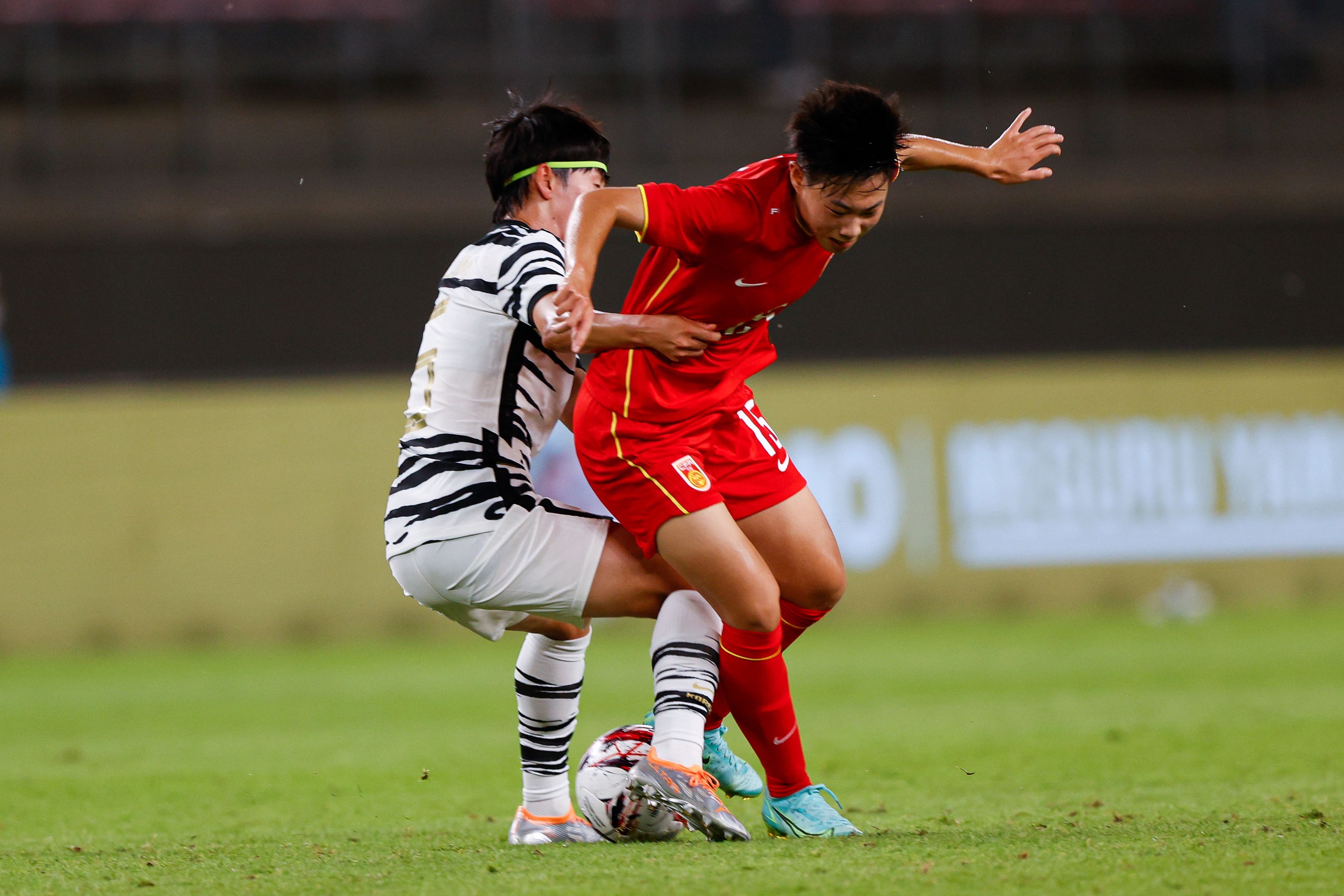 od体育亚洲官网-中国女足不懈努力仍未获胜,困境重现球队的简单介绍